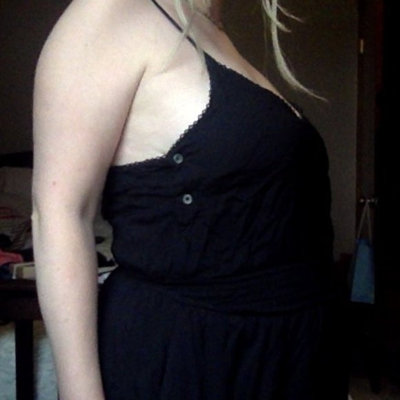 Black romper - Picture 5 of 5